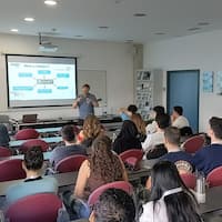 Young Talent Visits CIMNE as Part of Innobus Initiative