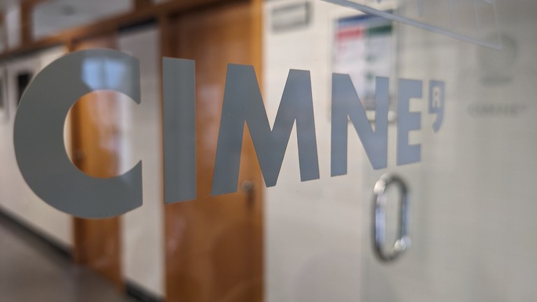 Cimne door header